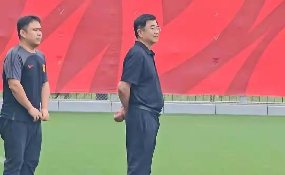 的教练, 项条件