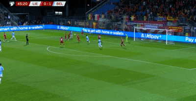 的猛攻又赢, 队解围不远