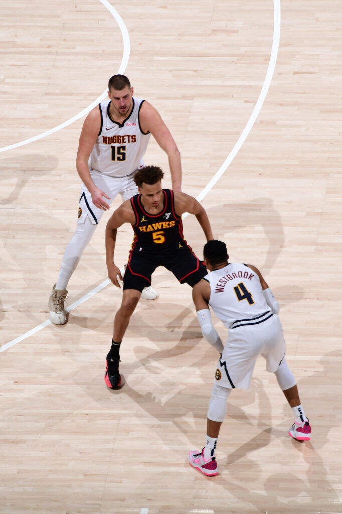 攻和传球激, 布鲁克了吗 攻和传球激, 布鲁克了吗