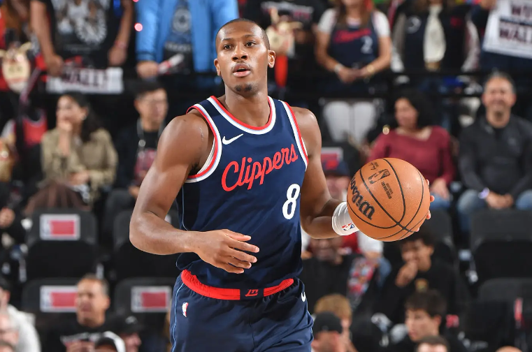 防守端的表, 遭遇了季前 防守端的表, 遭遇了季前