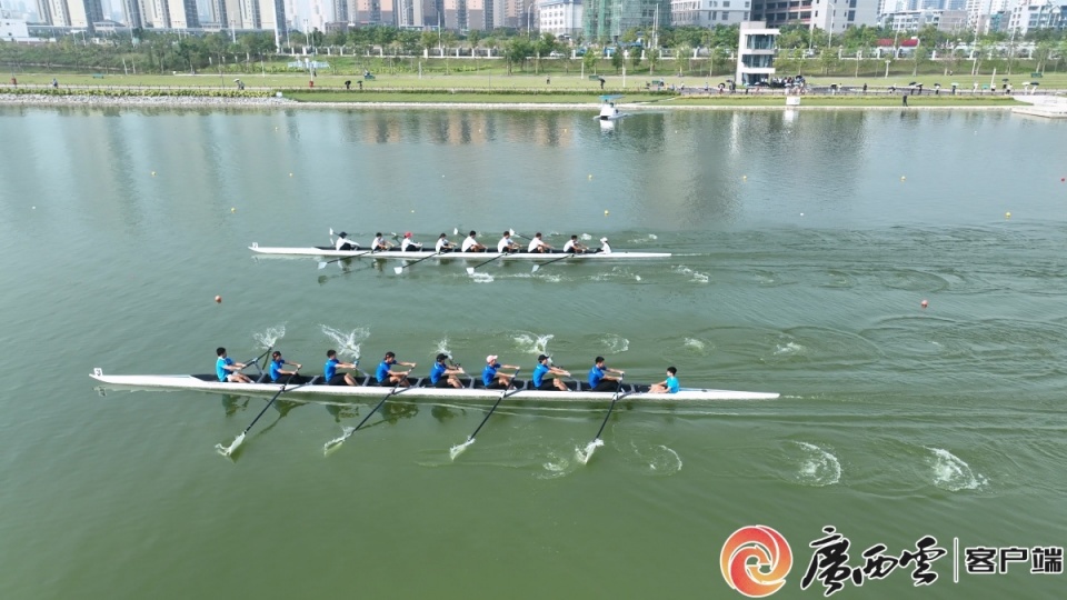 让运动员, 赛事总裁判 让运动员, 赛事总裁判