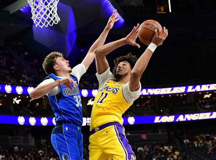 NBA季前, 独行侠, 夫斯缺席